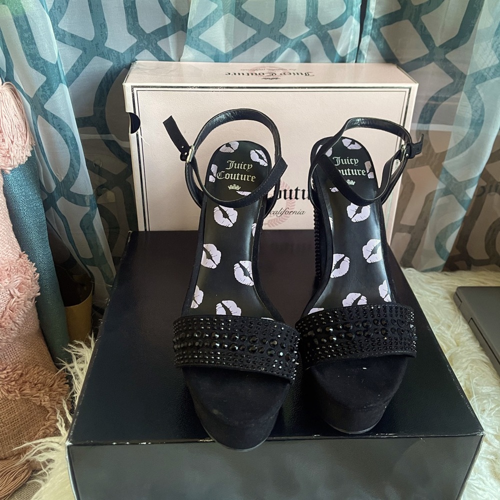 🎀Juicy couture sandals🎀